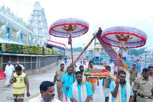procession of lakshmiharam3