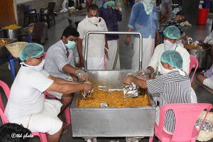 DISTRIBUTION OF FOOD PACKETS22