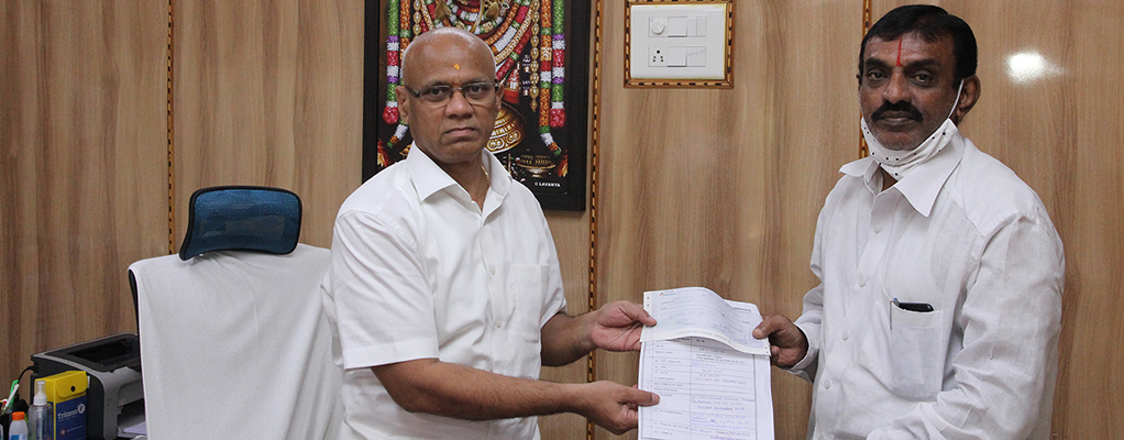 DONATION OF TEN LAKHS AT SVBC TRUSTWEB