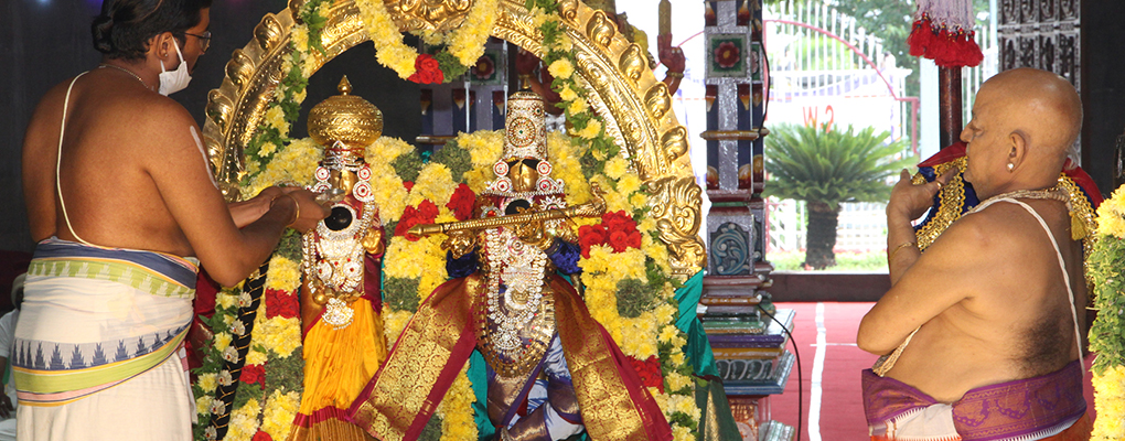 SRI RADHADAMODARA POOJA.1jWEB