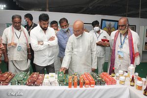 EO TTD VISIT TO EXIBITION STALL IN SHAMSHABAD4