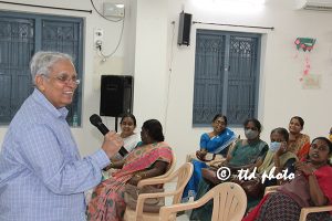 D Chakrapani Visit to Sv Ayurvedic College2