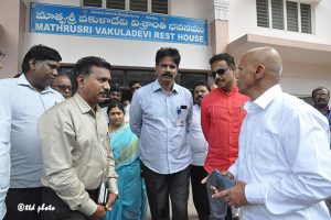ADDNL.EO INSPECTS REST HOUSES IN TIRUMALA3co