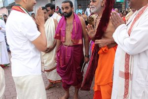 Sri Vidyapayonidhi Theertha Swamiji Vyasaraja Mutt1