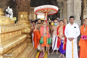 Sri Brahmatantra Swatantra Parakalaswamy Mutt Mysore5g