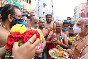Temple Honors to Pedda Jeeyars Swami sri Pat 6