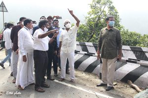 CHAIRMAN TTD INSPECTION OF UP GHAT ROAD