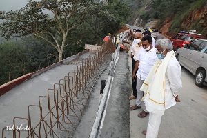 TTD CHAIRMAN INSPECTING ONGOING REPAIR WORKS IN SECOND GHAT ROAD6