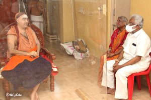 Chairman Ttd Visit to Sri Kanchi Matam 1