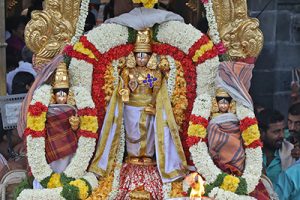 MALAYAPPA BACK IN HIS GOLDEN ARMOUR TO BLESS DEVOTEES1