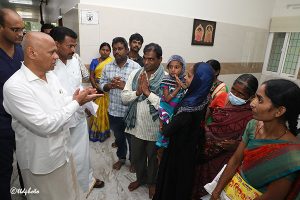 EO TTD INTERACTING WITH INFANT PATIENTS