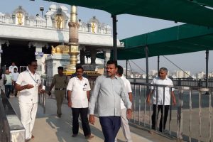 JEO TPT INSPECTION OF VIZAG TEMPLE2