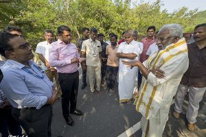 CHAIRMAN VISIT TO ACCIDENT SITE4