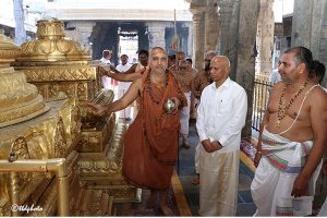 KANCHI SWAMY VISIT TO TEMPLE1