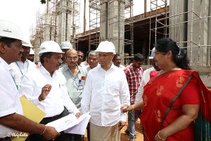 EO TTD INSPECTS CHILDRENS HOSPITAL WORKS1