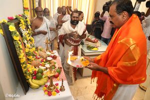 TTD CHAIRMAN PERFORMS PUJA AT HIS NEW OFFICE1