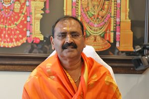TTD CHAIRMAN PERFORMS PUJA AT HIS NEW OFFICE2