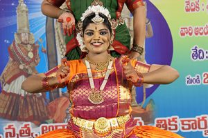 BHARATANATYAM P RAVI SUBRAMANYAM BRUNDAM 4 BHARATANATYAM P RAVI SUBRAMANYAM BRUNDAM 4