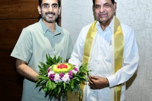 TTD CHAIRMAN RECEIVING AP MINISTER SRI NARA LOKESH TTD CHAIRMAN RECEIVING AP MINISTER SRI NARA LOKESH