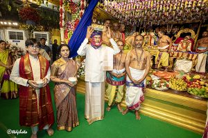 AP CM VASTRAM PRESENTATION & JEWEL AP CM VASTRAM PRESENTATION & JEWEL