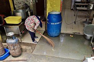 CLEANING DAY FOR A HEALTHIER, HOTLIER TIRUMALA8 CLEANING DAY FOR A HEALTHIER, HOTLIER TIRUMALA8