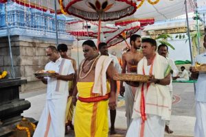 PATTABHISHEKAM MAHOTSAVAMS BEGIN AT VALMIKIPURAM PATTABHISHEKAM MAHOTSAVAMS BEGIN AT VALMIKIPURAM