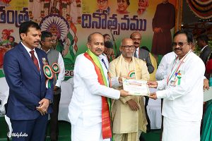 SRI W PRAKASH BABU_ DYEE SRI W PRAKASH BABU_ DYEE