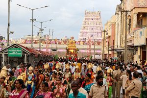 SWARNA RATHAM IN SRI PAT1 SWARNA RATHAM IN SRI PAT1