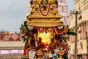SWARNA RATHAM IN SRI PAT4 SWARNA RATHAM IN SRI PAT4