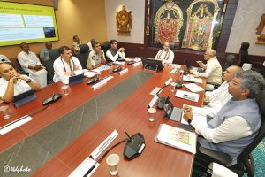 TTD EO REVIEW ON SRIVARI BRAHMOTSAVAM ARRANGEMENTS WITH DIST OFFICIALS2 TTD EO REVIEW ON SRIVARI BRAHMOTSAVAM ARRANGEMENTS WITH DIST OFFICIALS2