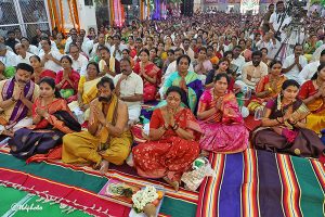 VARALAKSHMI VRATHAM IN SRI PAT20 VARALAKSHMI VRATHAM IN SRI PAT20