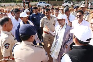 ADDL EO INSPECTION OF PARKING AREAS IN TIRUPATI2 ADDL EO INSPECTION OF PARKING AREAS IN TIRUPATI2