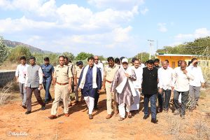 ADDL EO INSPECTION OF PARKING AREAS IN TIRUPATI4 ADDL EO INSPECTION OF PARKING AREAS IN TIRUPATI4