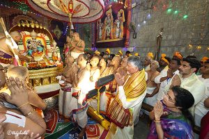 AP CM IN PEDDASESHA VAHANAM AP CM IN PEDDASESHA VAHANAM