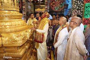 AP CM OFFERED PRAYERS IN TIRUMALA AP CM OFFERED PRAYERS IN TIRUMALA