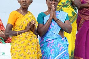 DEVOTEES1