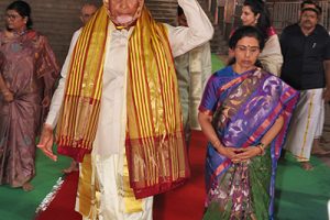 PRESENTATION OF VASTRAM BY AP CM5 PRESENTATION OF VASTRAM BY AP CM5
