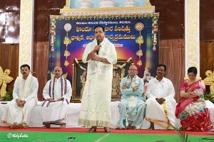TTD CHAIRMAN ADDRESSING SRIVARISEVAKS TTD CHAIRMAN ADDRESSING SRIVARISEVAKS
