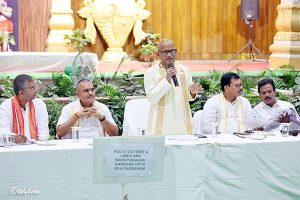 ADDL EO ADDRESSING DEPUTATION STAFF IN TIRUMALA1 ADDL EO ADDRESSING DEPUTATION STAFF IN TIRUMALA1