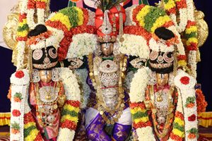 Bangaru Tiruchi Utsavam2