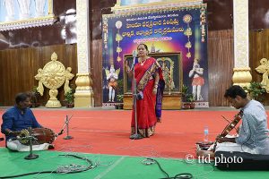HARIKATHA SMT MADHAVI & BRUNDAM HDPP HARIKATHA SMT MADHAVI & BRUNDAM HDPP