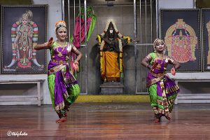 Kuchipudi dance performance by M.V.N.S. Durga’s team Kuchipudi dance performance by M.V.N.S. Durga’s team
