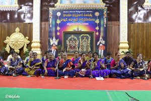 SRI VISHNUSHASHTRANAMA PARAYANAM SMT A VIJAYALAKSHMI & BRUNDAM TPT HDPP