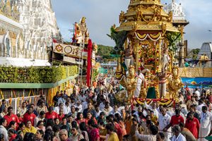 SWARNA RATHAM IN TIRUMALA8 SWARNA RATHAM IN TIRUMALA8